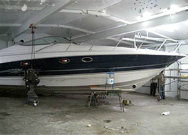 2007 Larson 370 Cabrio boat before hull & front deck damage
